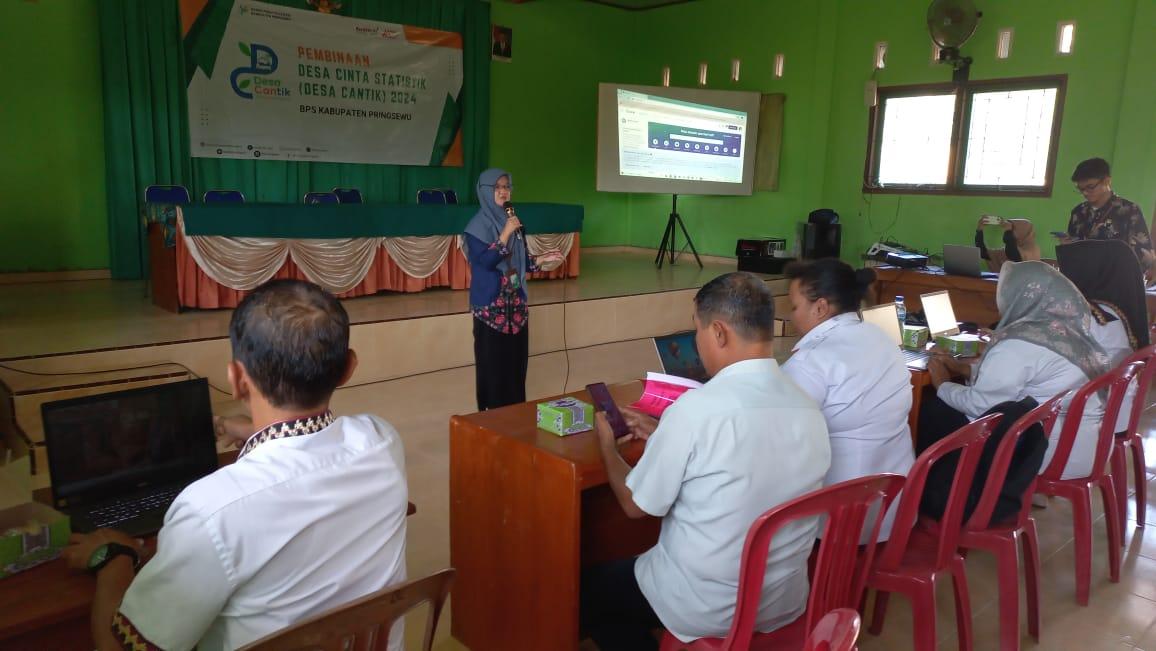 3rd Coaching of Desa Cinta Statistik in Pekon Panutan, Pagelaran District